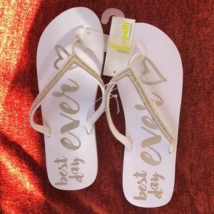 Brand new Best Day Ever❤️Capelli New York Slippers